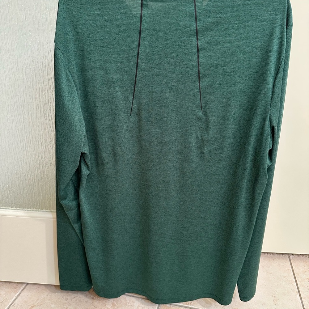 Lululemon Fast and Free Men's Green Long Sleeve Shirt - Picture 4 of 5